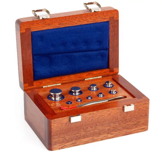 F1 Mass Standard - Knob Weights Without Adjustment Chamber, Set (1 g - 100 g), Wooden Box