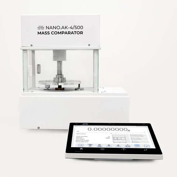 NANO.AK-4/500.5Y Automatic Nano-Mass Comparator